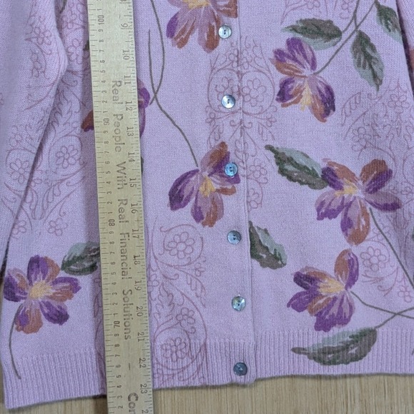 Talbots Cardigan Sweater Womens Large Pink Floral Lambswool Angora Feminine Vtg - Picture 6 of 6